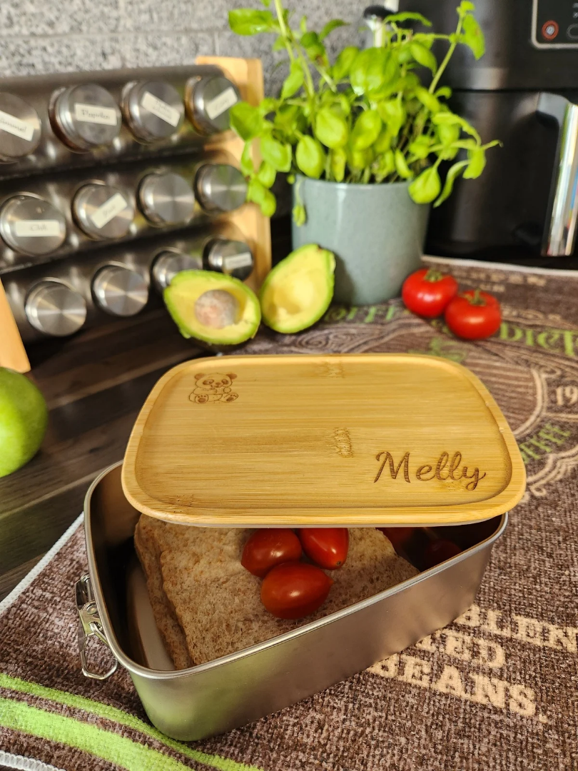 Personalisierte Brotdose aus Edelstahl mit Bambusdeckel