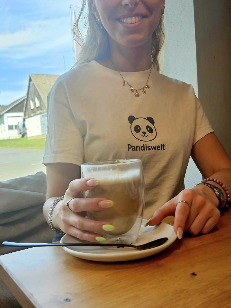 Unisex Panda T-Shirt - Logo vorne mittig - verschiedene Farben