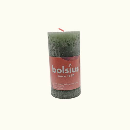 Bolsius Rustik Stumpenkerze 100/50 mm - Frische Olive