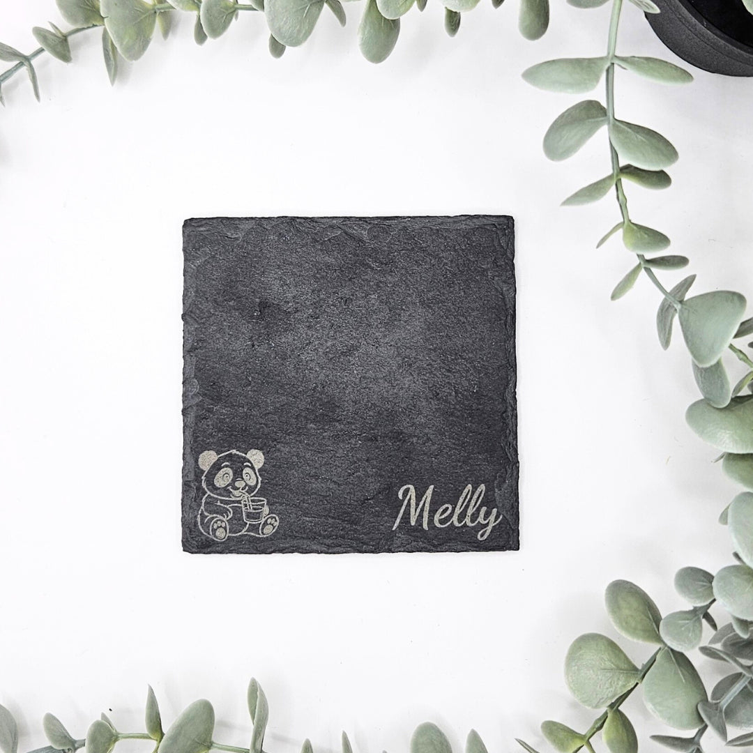 Personalisierter Schiefer Untersetzer 10x10cm für Gläser, Tassen und Becher mit Gravur von Namen und Motiv Panda