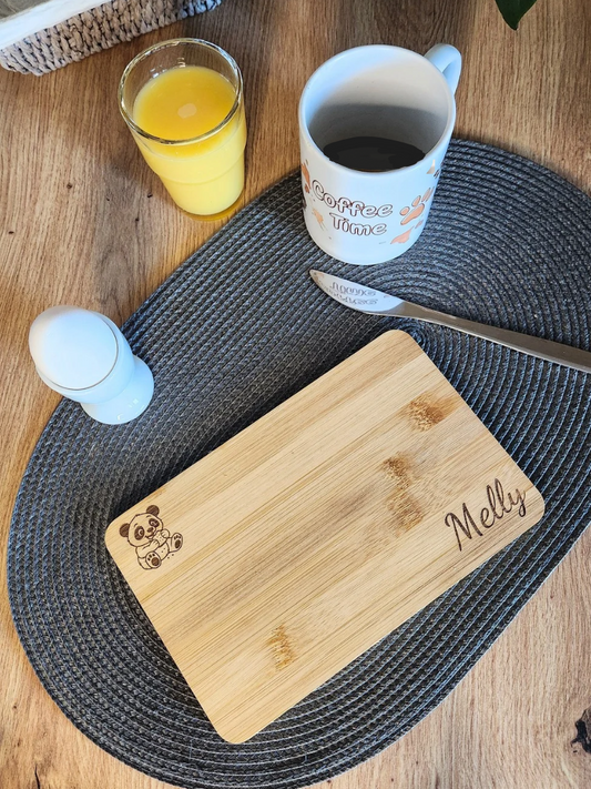Personalisiertes Frühstücksbrett aus Bambus