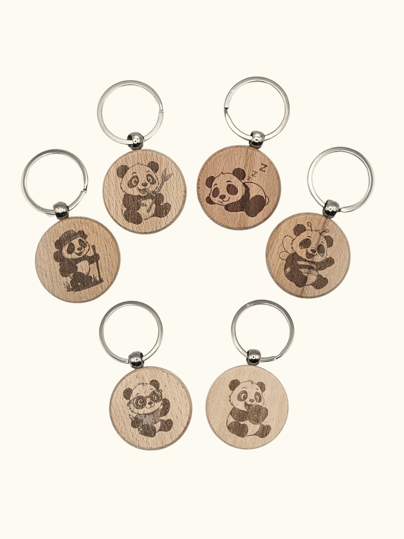 Runder Schlüsselanhänger aus Buchenholz - Motiv vorn & Name hinten (Ø 4 cm)